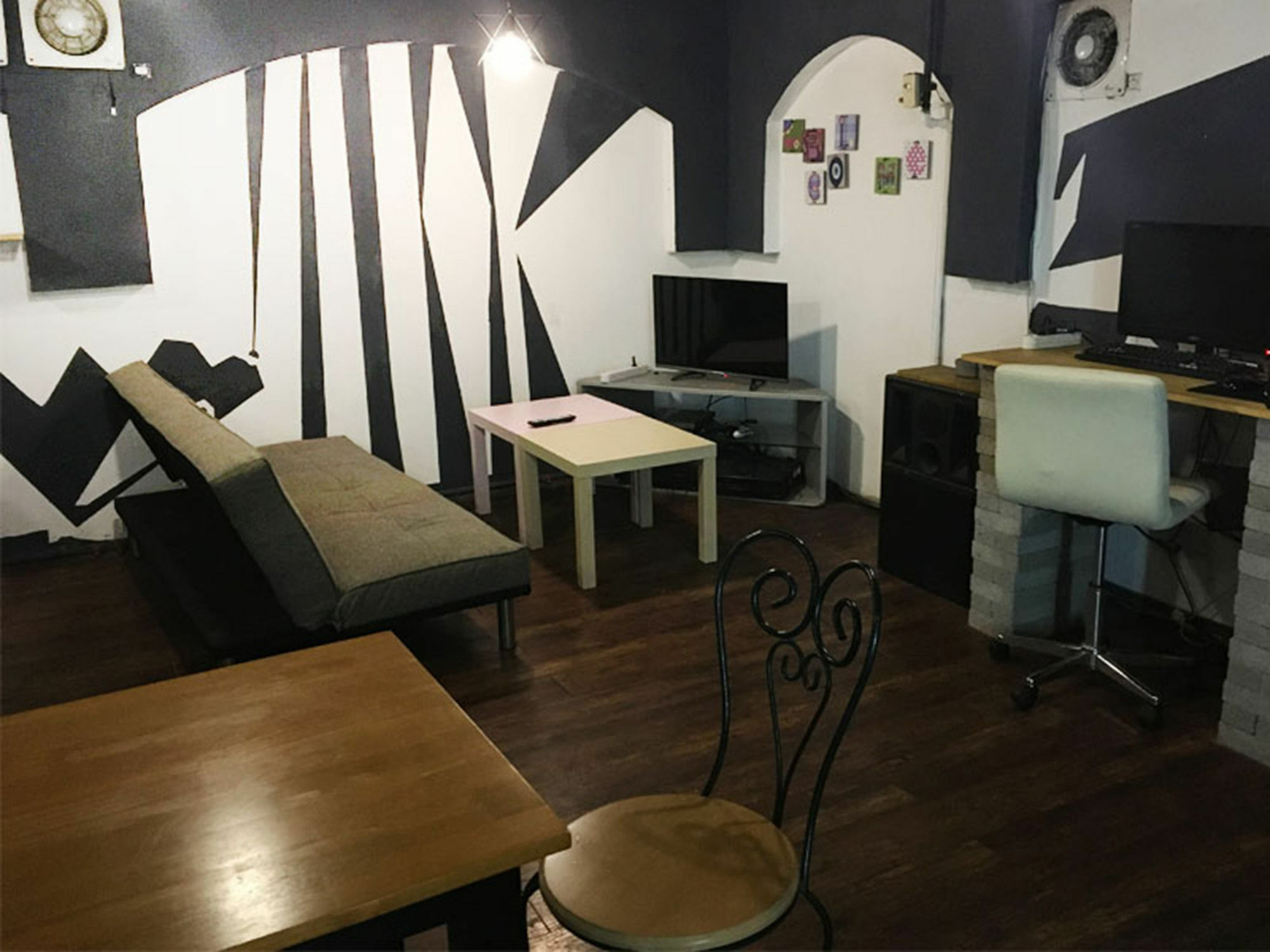 Bunker Guesthouse อินชอน ภายนอก รูปภาพ
